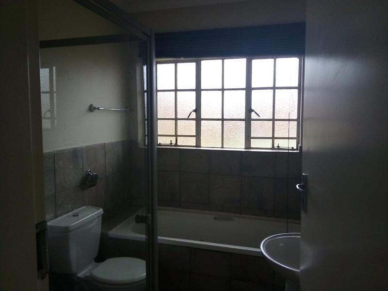2 Bedroom Property for Sale in Vaalpark Free State